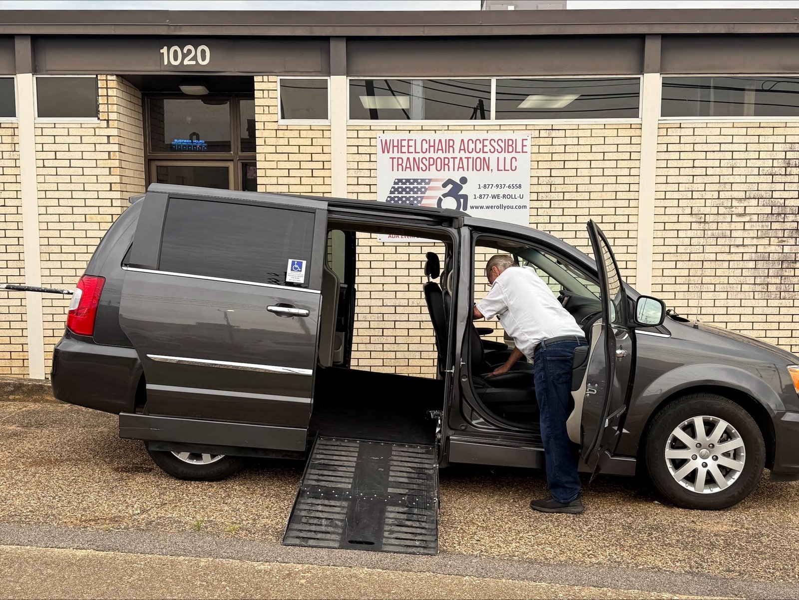 Wheelchair Accessible Van 0630 Ramp Deployed View