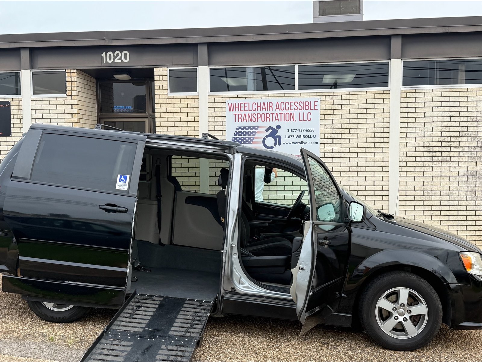 Wheelchair Accessible Van 7324 Ramp Deployed View