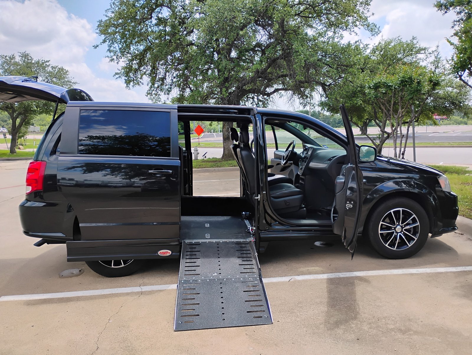 Wheelchair Van 6661 Ramp Deployed View